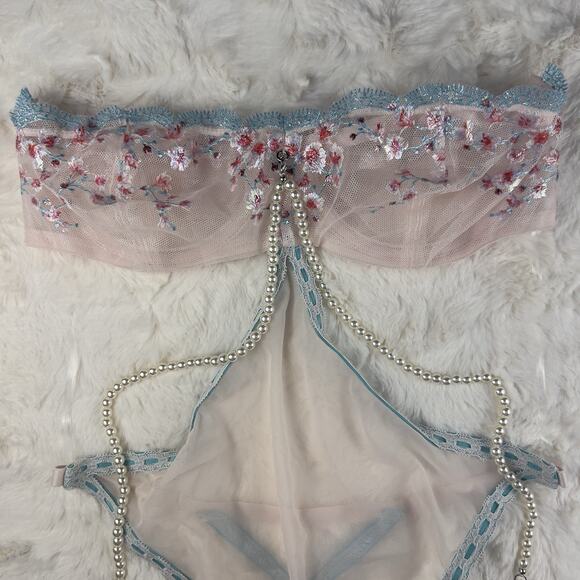 Victoria’s Secret Very Sexy Cherry Blossom Embroidered Mesh Teddy Pink Sz.S NWT - Picture 3 of 7